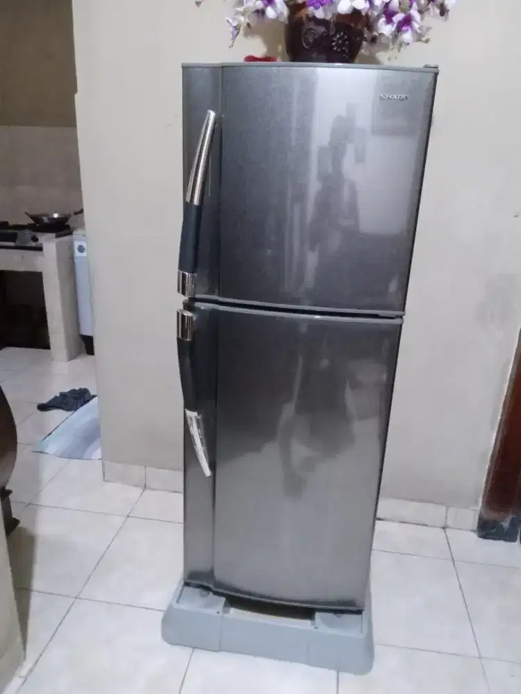 Jual Kulkas Sharp 2 Pintu