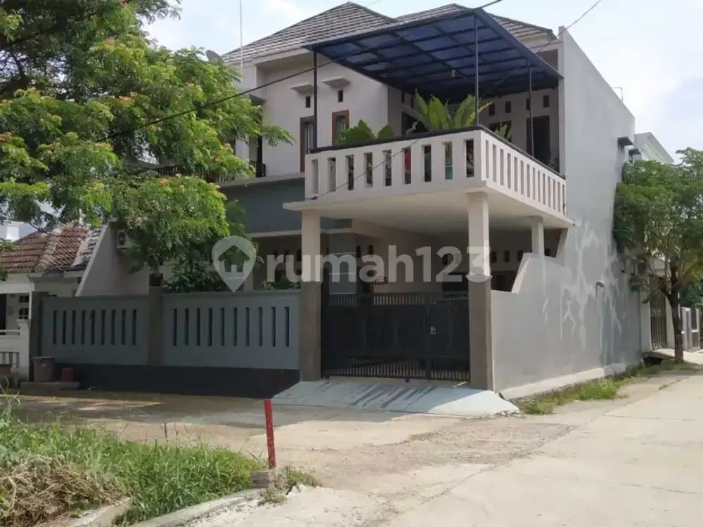Di Jual Cepat (BU) Rumah 2 lantai hook full purnish Bumi Telukjambe di Karawang Barat