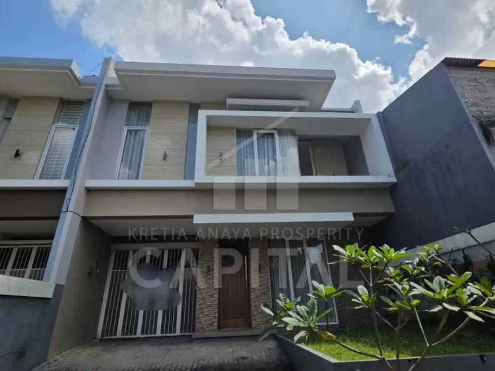 RUMAH BARU DUA LANTAI NAN CIAMIK DI SETRADUTA CEMARA AKSES 10 MENIT KE TOL PASTEUR