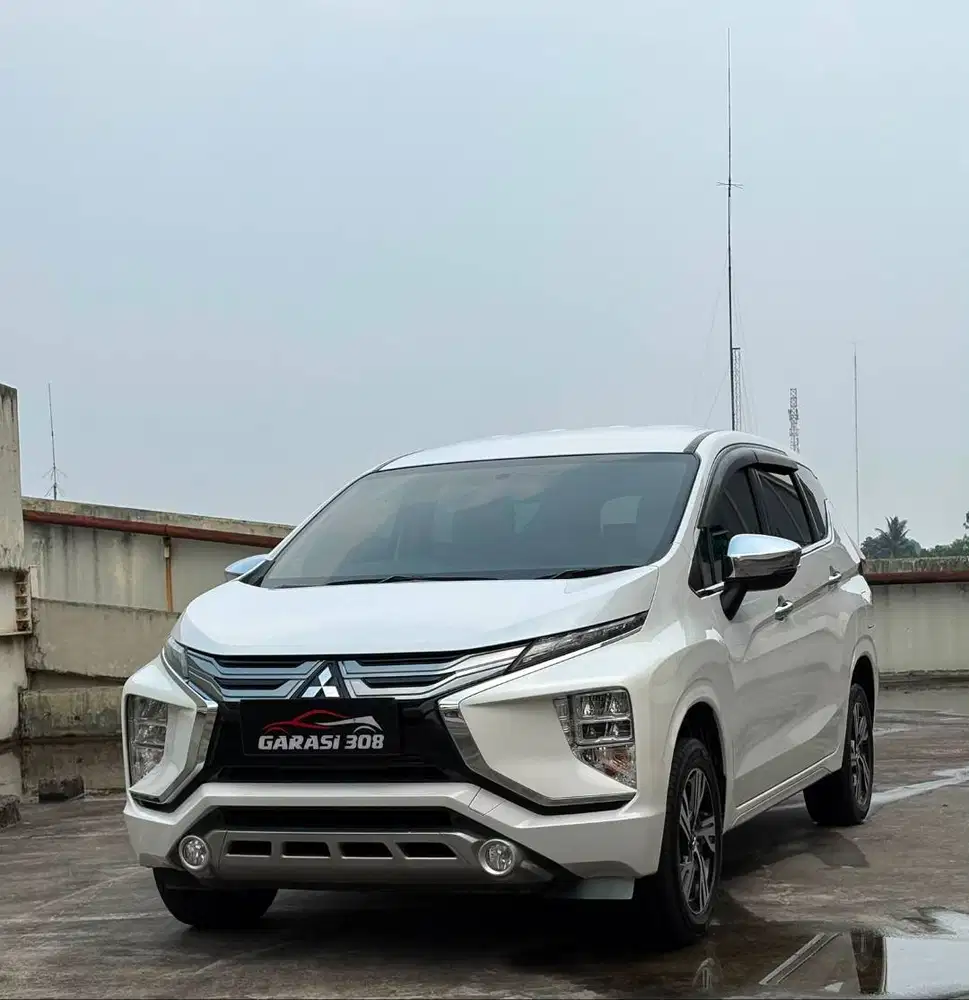 Mitsubishi Xpander Ultimate AT 2021 Putih KM 128 rb Pajak 02-2027