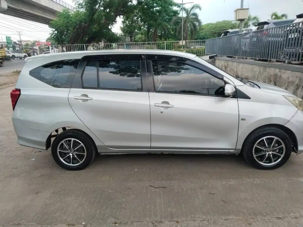 di jual mobil pemakaian kantor