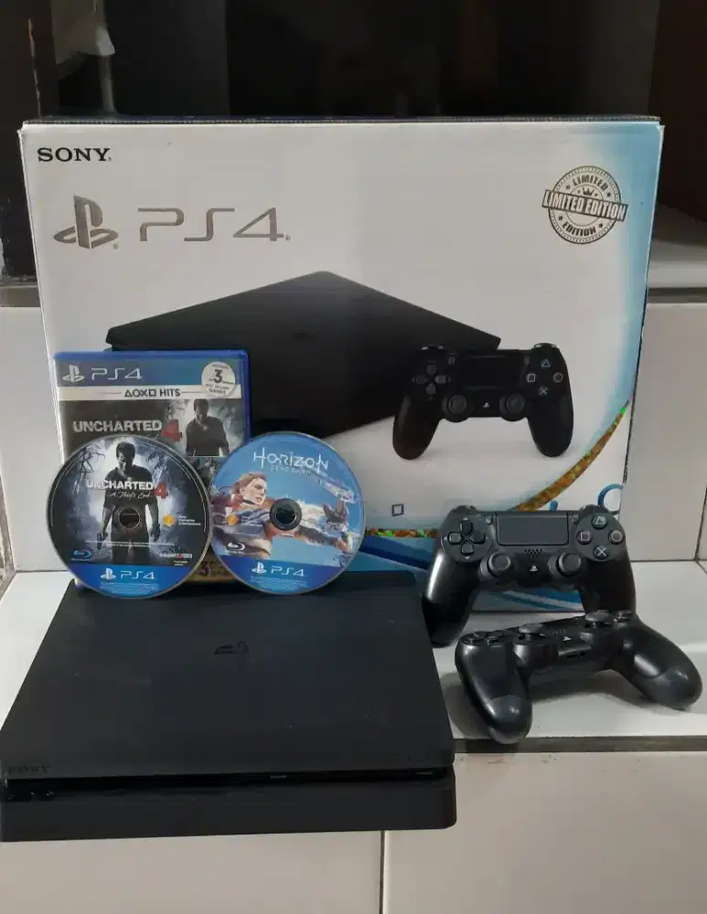Dijual PS4 SLIM ORI 1TB CUH 22XX SESUAI FOTO Murah Terjangkau