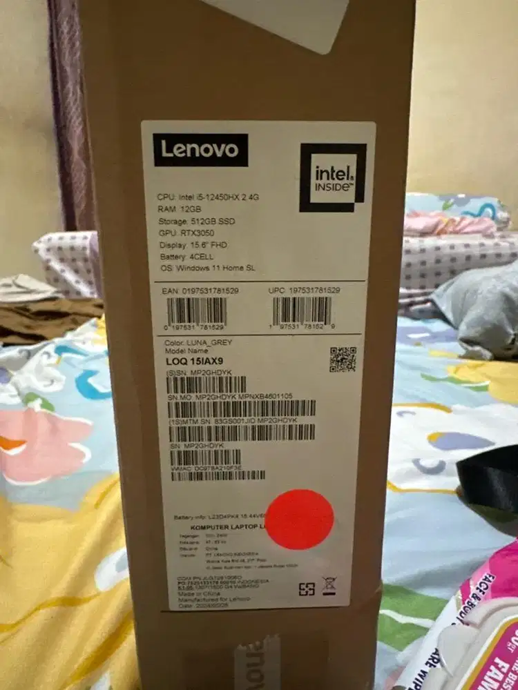 Laptop LENOVO LOQ