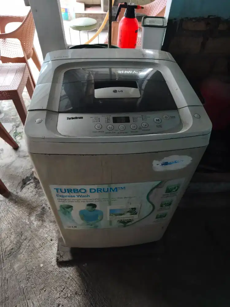 Mesin cuci LG turbo drum kondisi di deskripsi