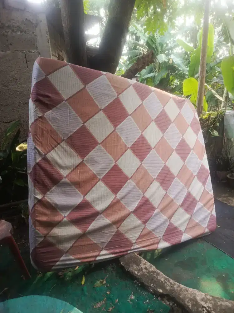 Kasur busa lebar