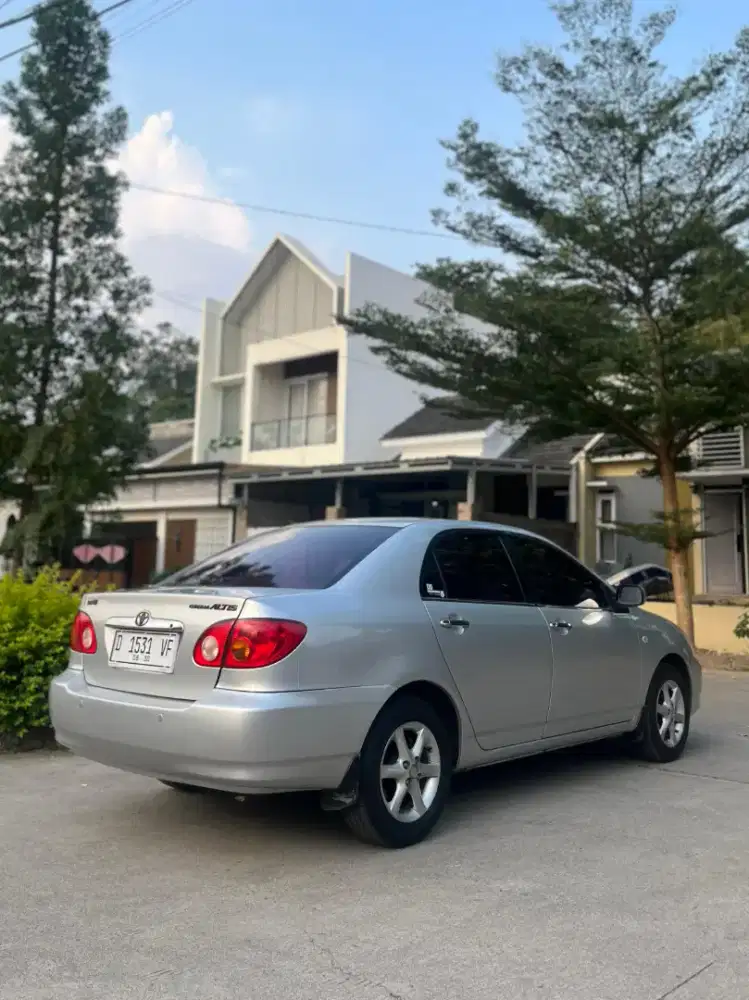 Corolla Altis Km180rban faktur sertifikat mulus ac dingin interior ori