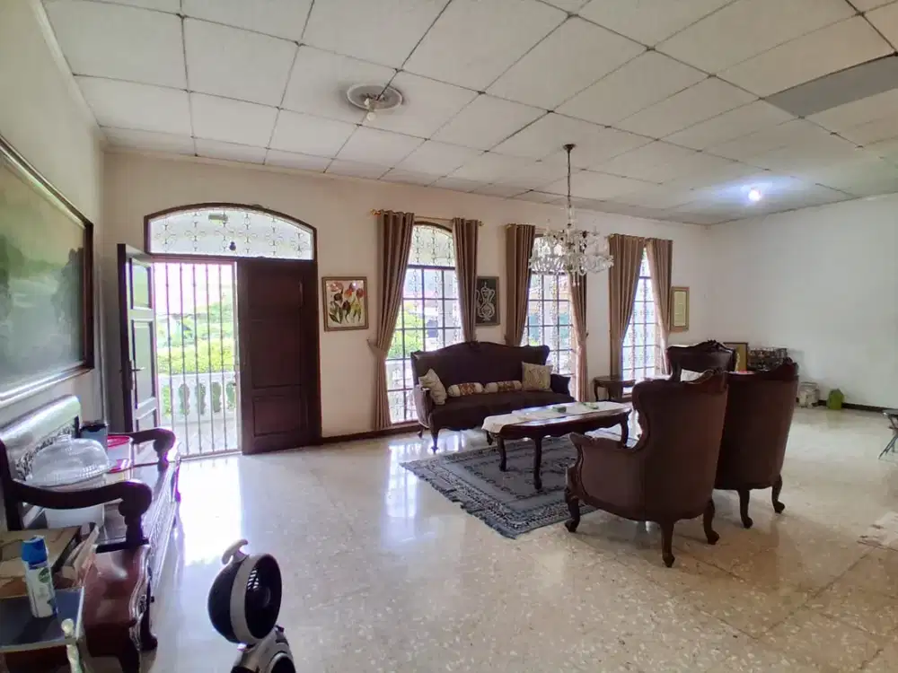 Rumah Luas ,Aman & Nyaman Di Kawasan Elite ,Lokasi Strategis Dalam Komplek Cinere Estate ,Depok