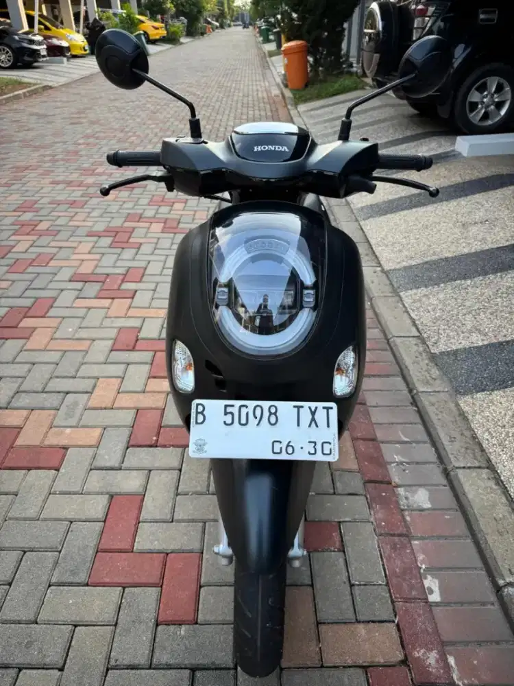 Scoopy 2025 Komplit