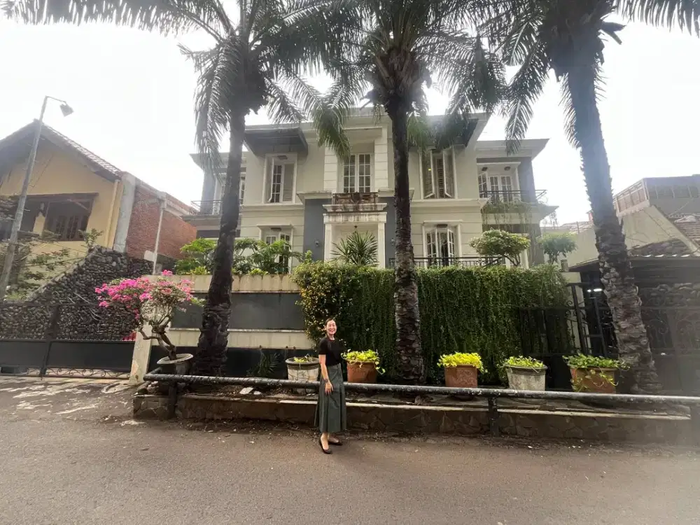 Rumah Mewah Ada 2 Unit Cempaka Putih Jakarta Pusat