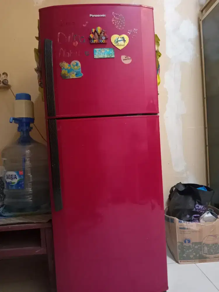 Kulkas panasonic 2 pintu