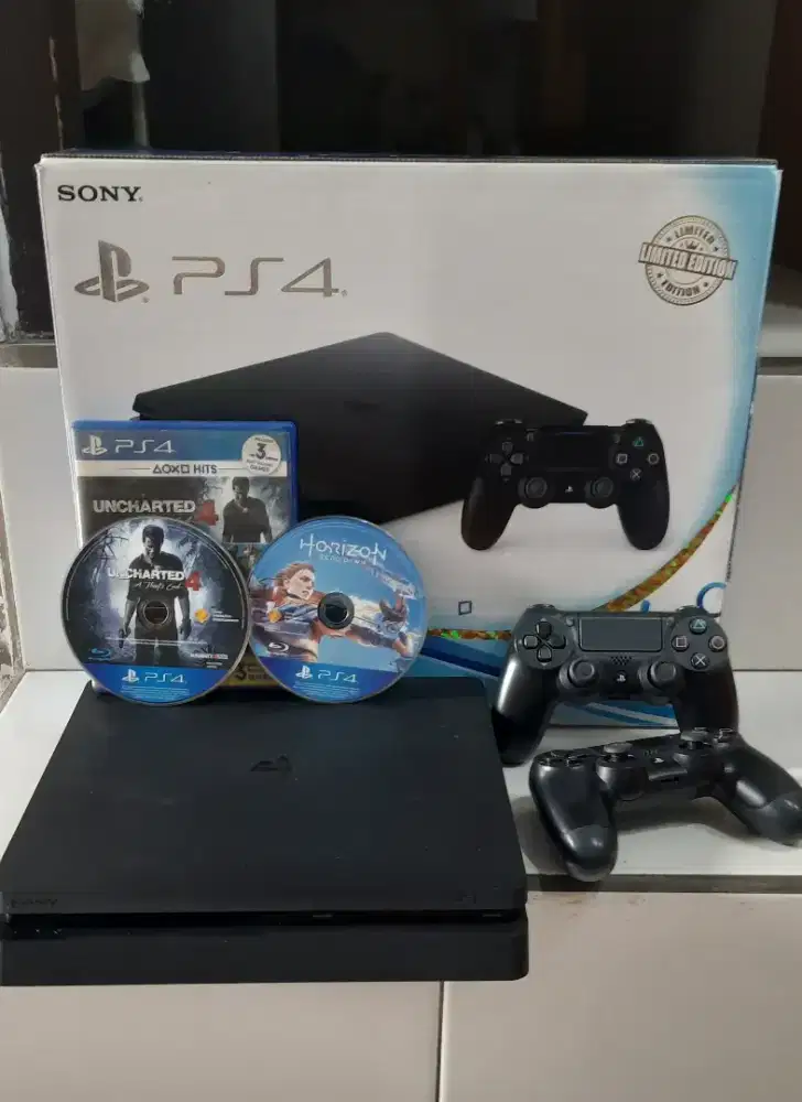 Dijual PS4 SLIM ORI 1TB CUH 22XX SESUAI FOTO Murah Meriah Terjangkau