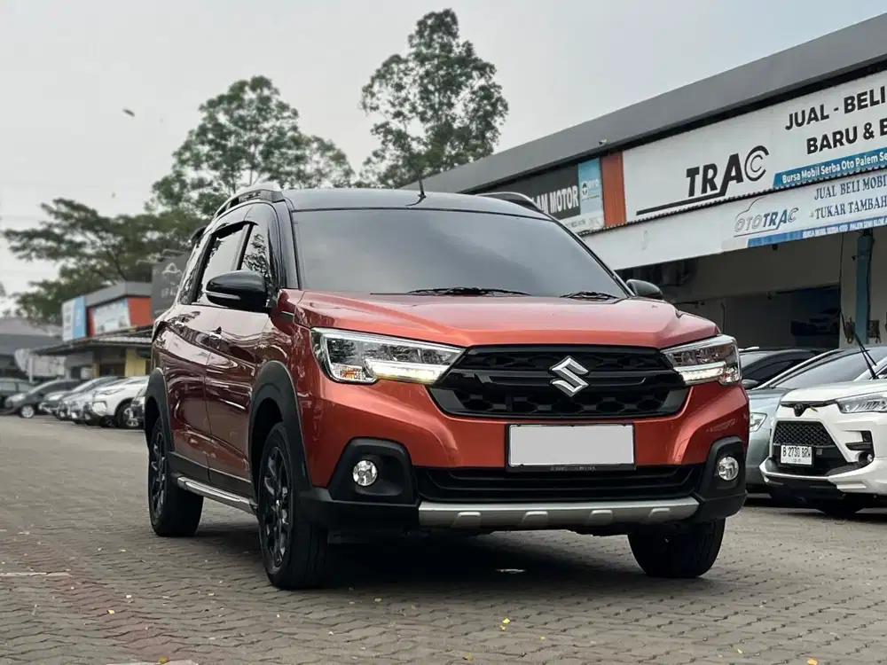 SUZUKI XL7 ALPHA HYBRID AT MATIC 2023 OREN