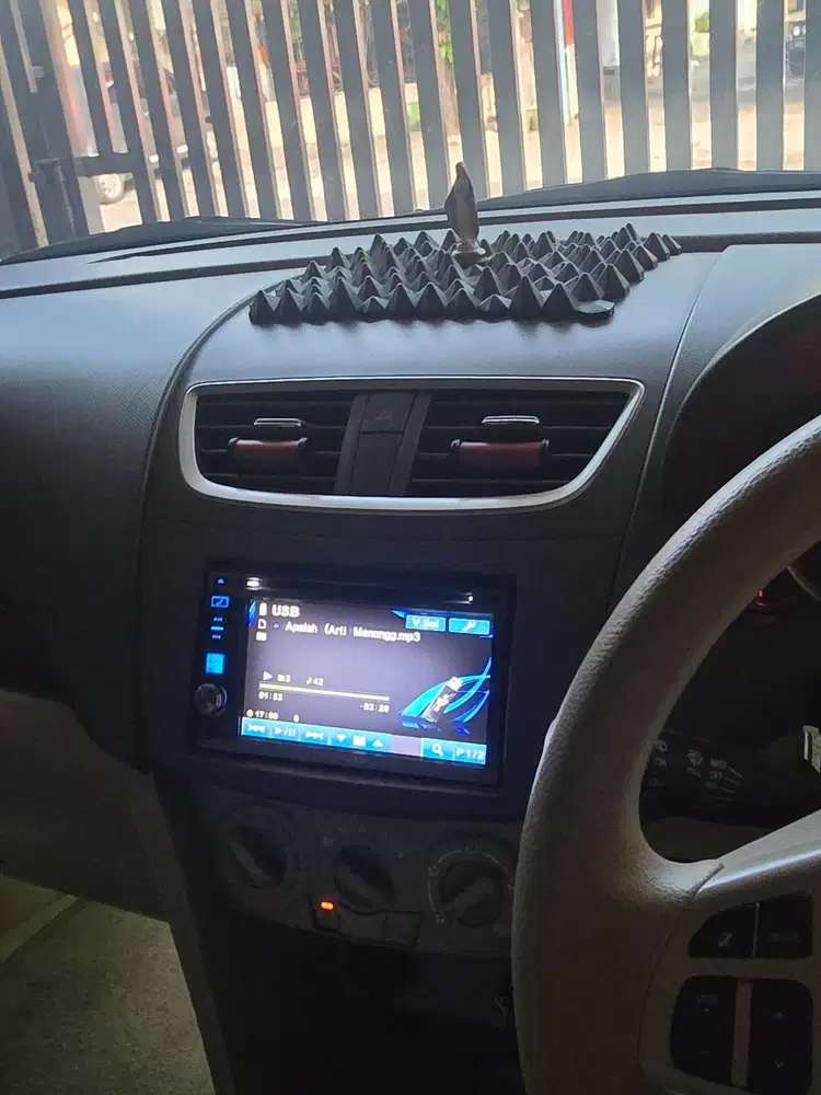 Suzuki Ertiga 2012 Bensin