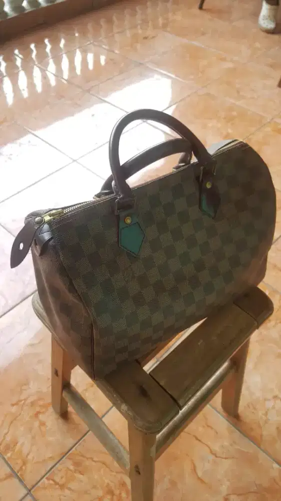 Barang preloved 

Louis Vuitton Speedy 30 bag
