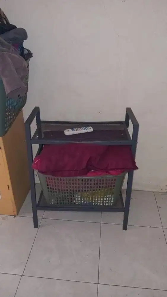 Rak besi serbaguna