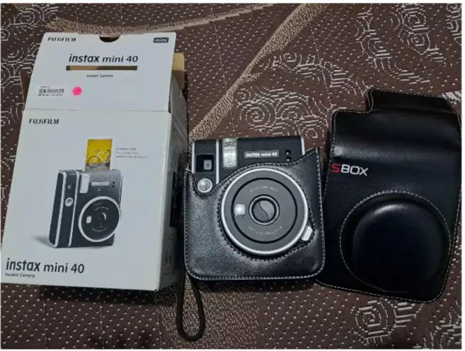 JUAL INSTAX MINI 40 FUJI FILM NO MINUS + GRATIS CASE