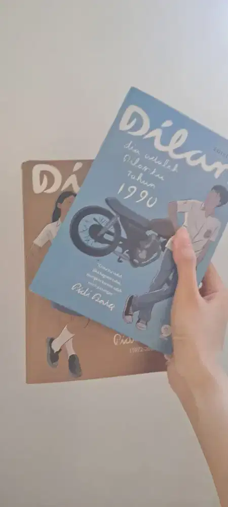Dijual Novel Dilan 1990 & Dilan 1991