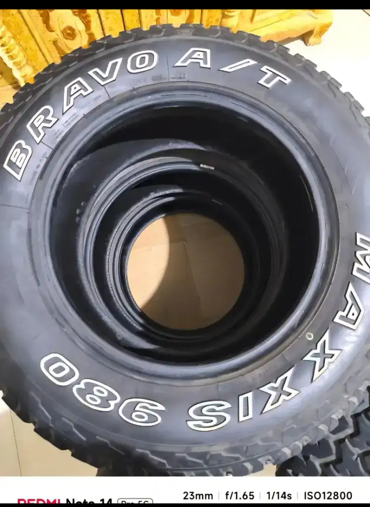 Ban maxxis 285/60 R18