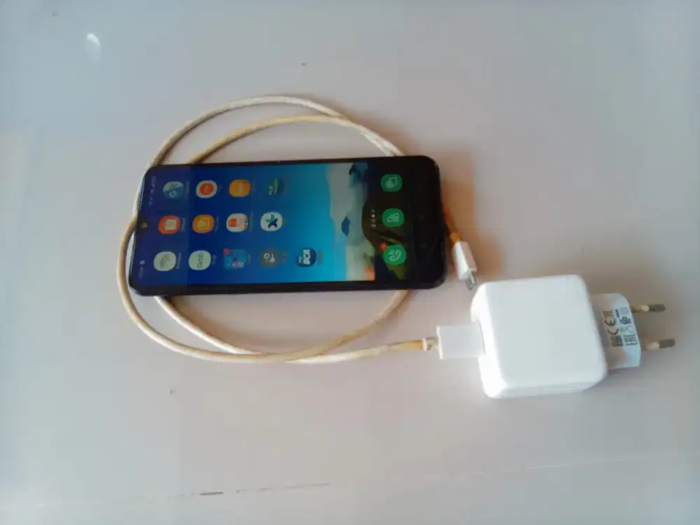 Oppo F11 4/128 Normal Mulus Lancar HP + Cas VOOC Ori