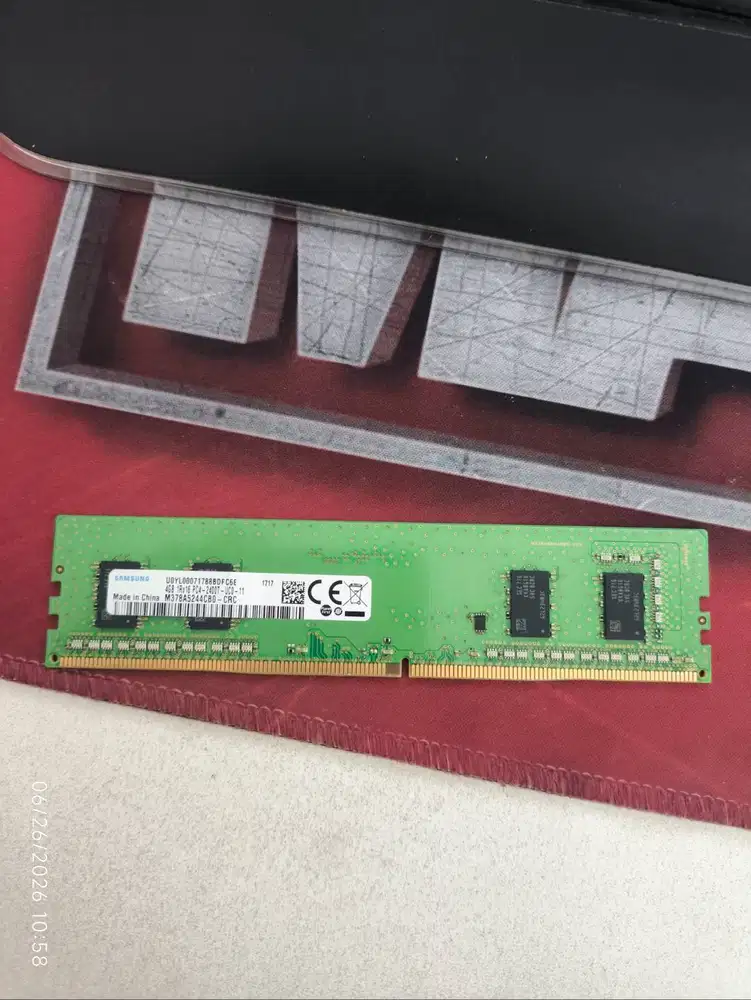 RAM Memory PC LONGDIMM DDR4 4GB Samsung Bekas