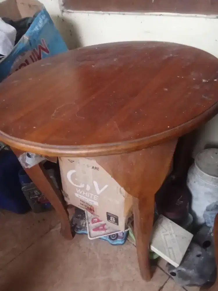 Meja kayu jati sedang
