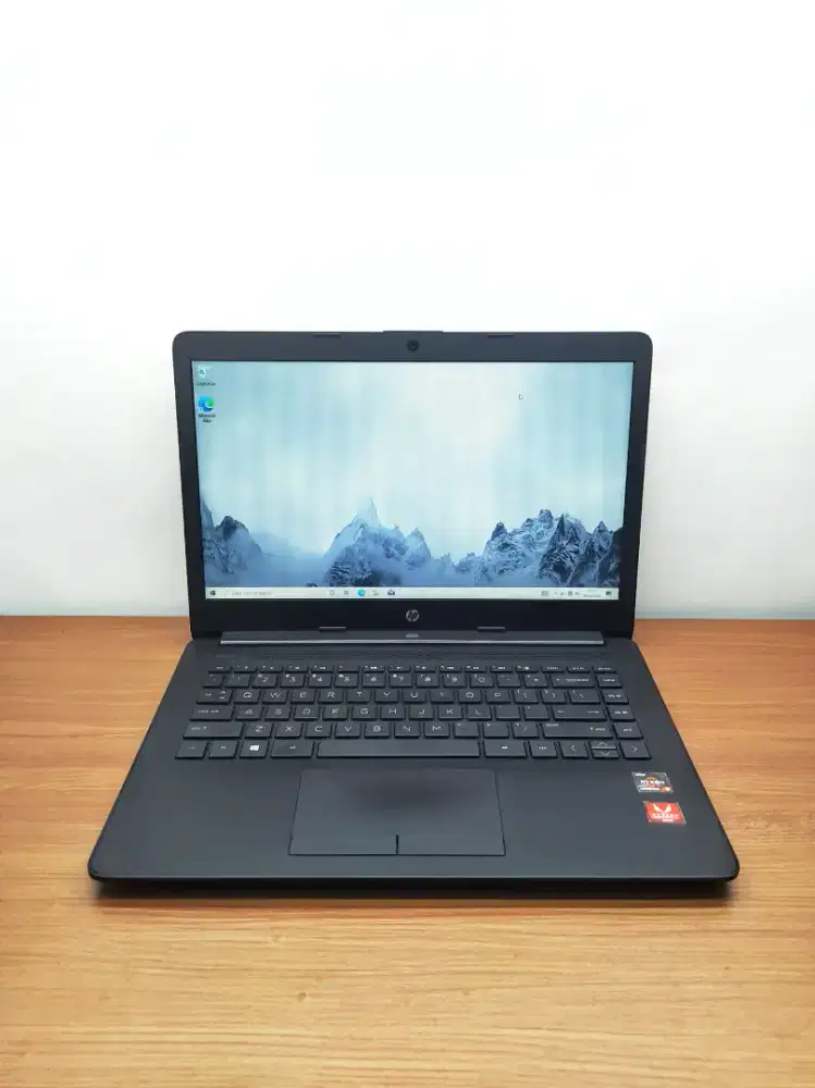 Hp 14-cm0005AU AMD Ryzen 3-2200U VGA Radeon vega RAM 8GB SSD 256GB