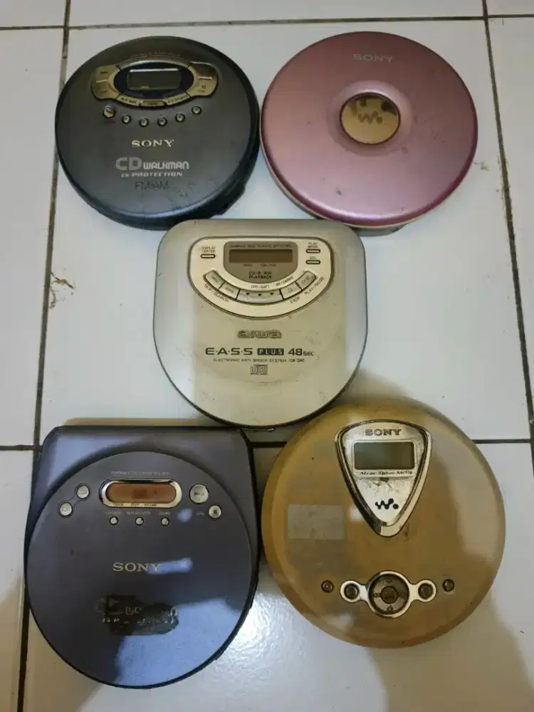 Discman sony n AIWA bahan (beli 4 gratis 1)