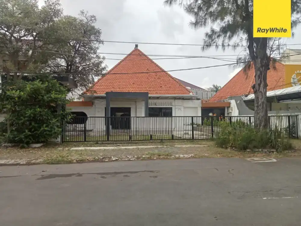 Rumah Disewakan Dijalan Wr Supratman Surabaya Pusat