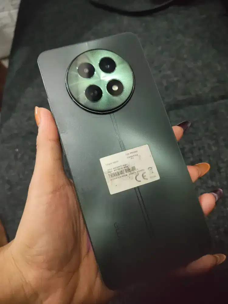 Realme 12 5g  8/256 batangan