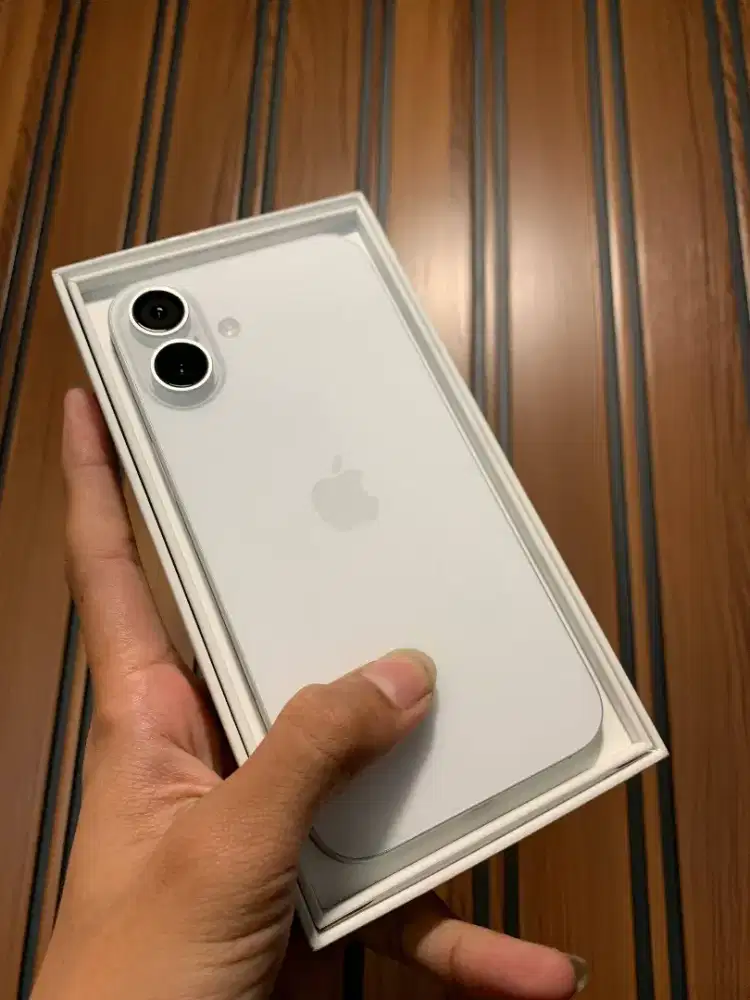 iPhone 16 plus white 256gb beacukai