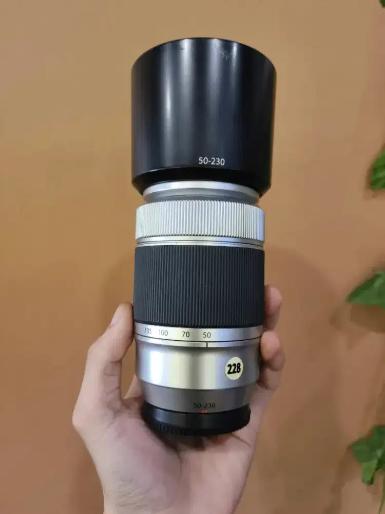 Lensa Fujinon XC 50-230mm F4.6-6.7 OIS