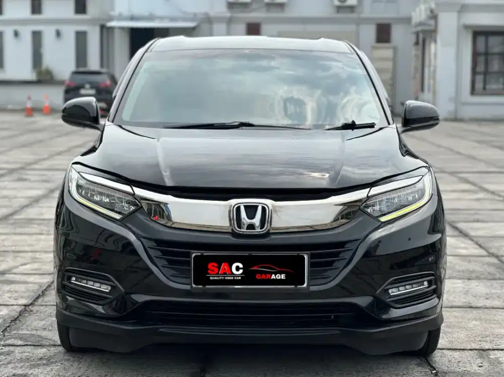HRV SE LOW KM 35RB ASLI RECORD THN 2019