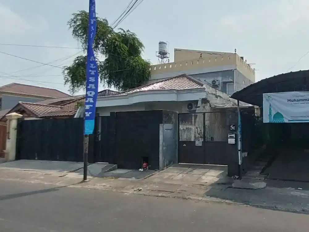 Rumah Tinggal 2,5 Lantai Siap Huni Ada Rooftop Lokasi Di Bukit Duri
