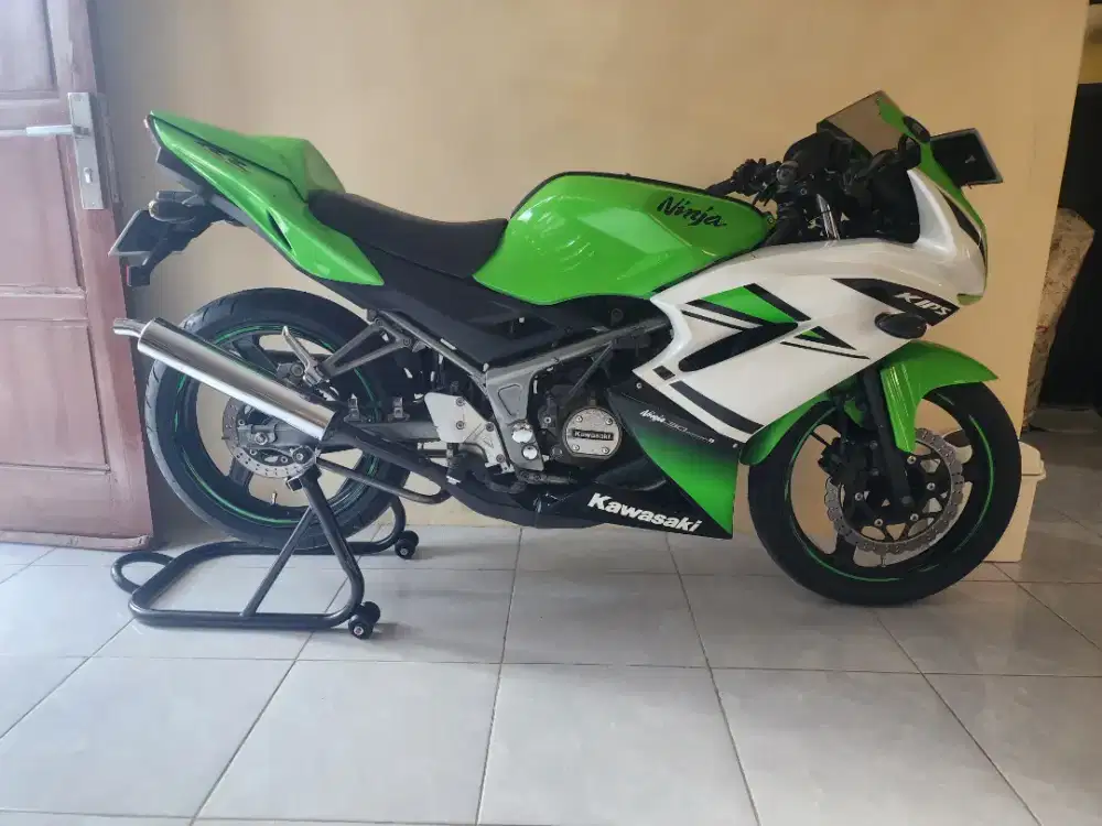 HAYUUKK GASSKEUN.. FOR SALE KAWASAKI NINJA RR ANNIVERSARY