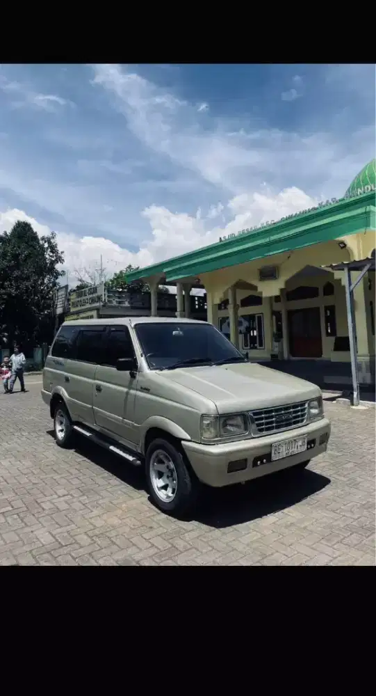 Isuzu panther hi grade