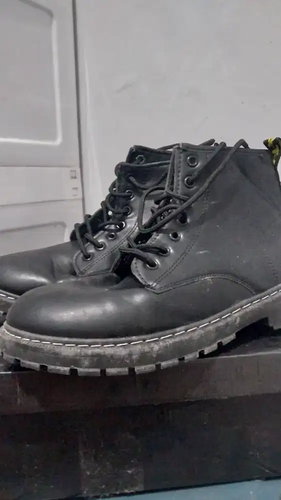 Jual sepatu boots pria