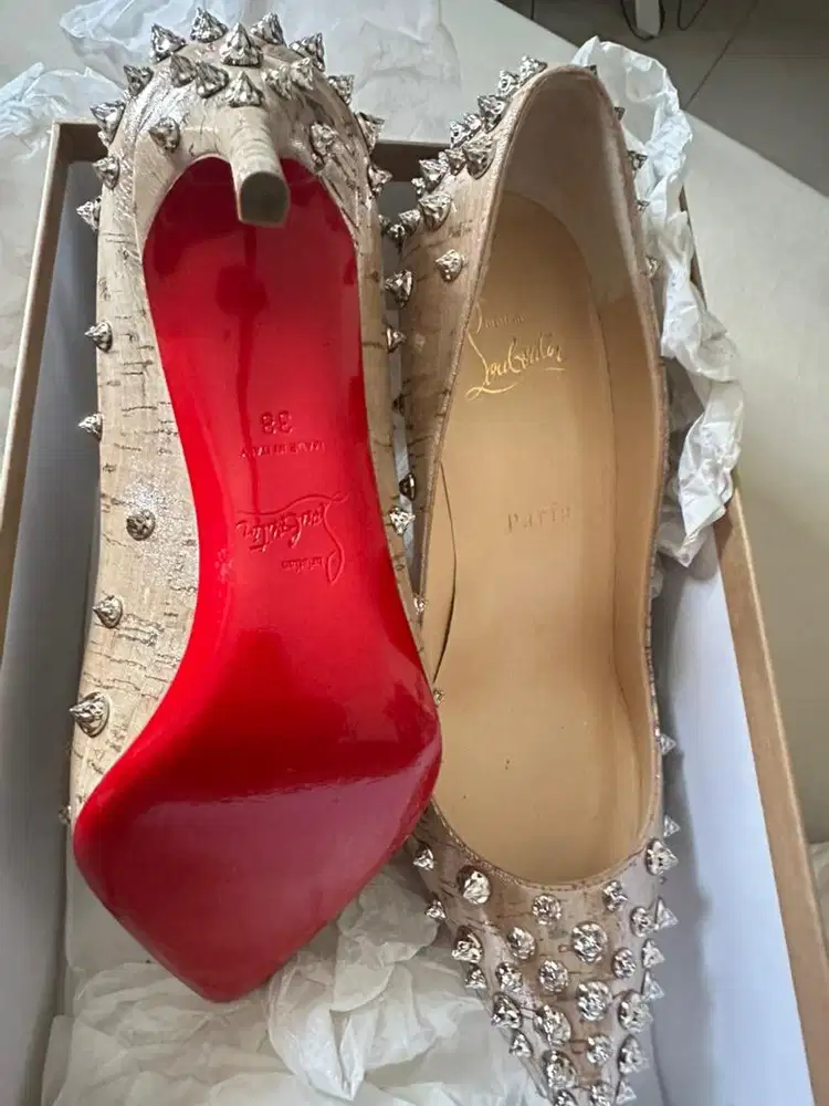 Christian Loubotin Aimanta clou 85 LIEGE (silver) sz 38