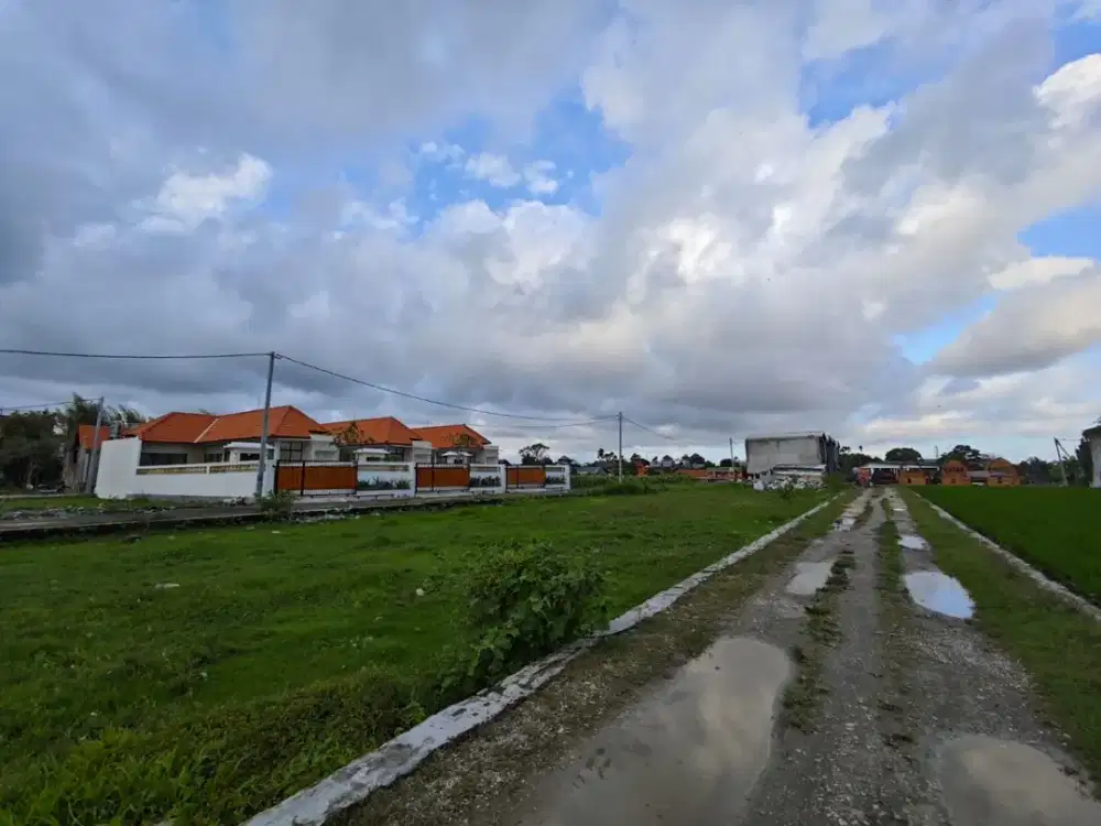 Land for lease Luas 6 are di kedampang (CC)