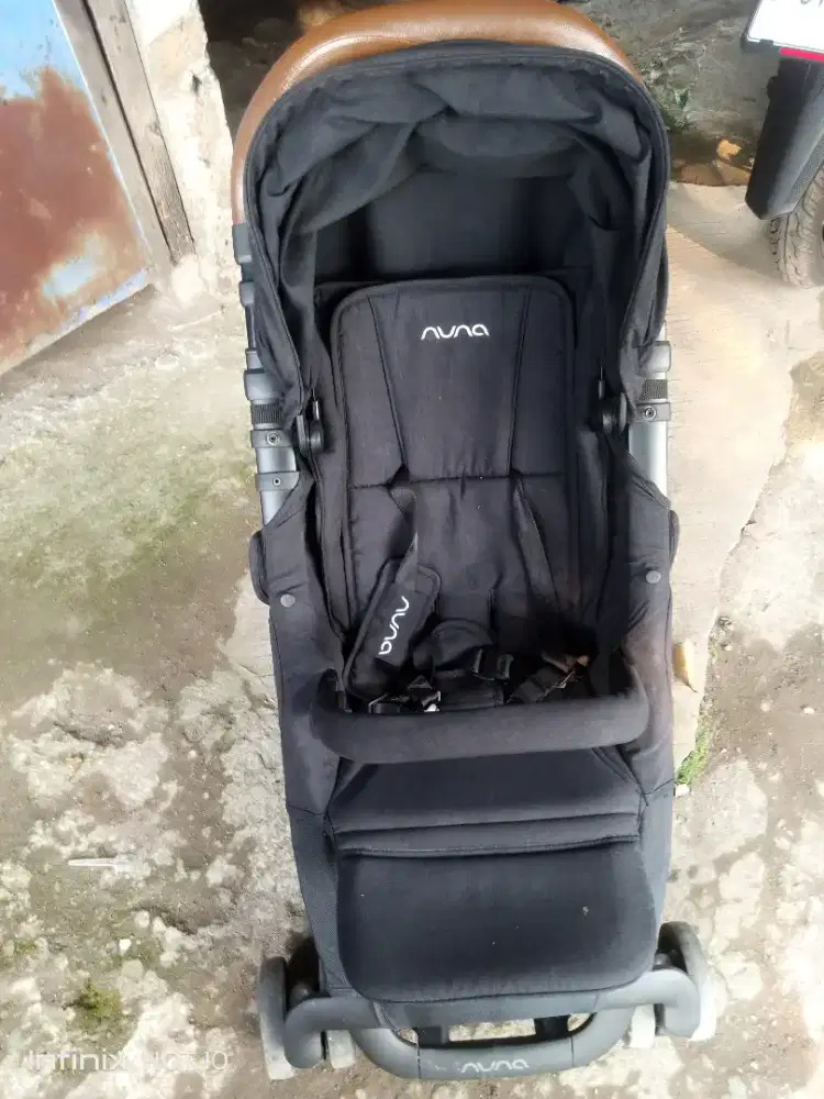 Saya jual karna saya lagi butuh uang