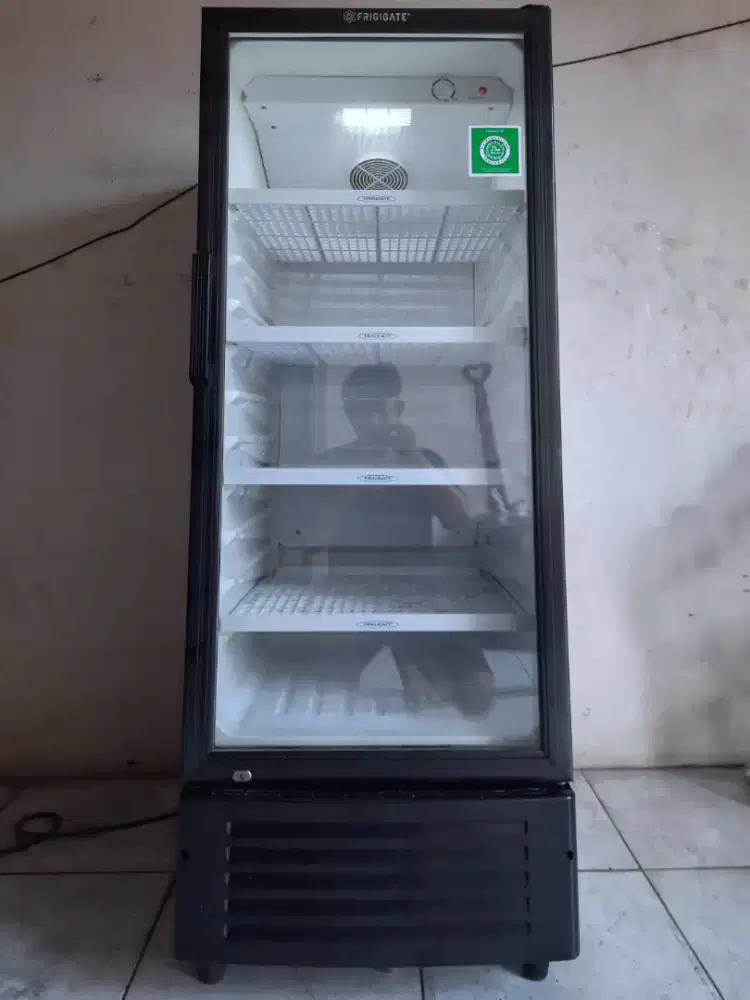 SHOWCASE FRIGIGATE 4 RAK 5 SUSUN