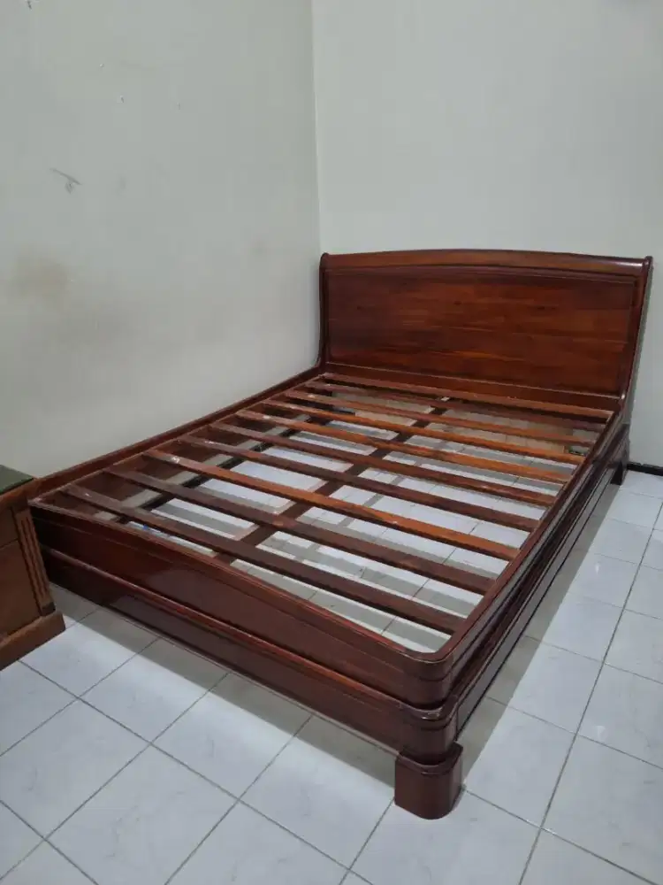 2 Set Bed Jati Ukuran Kasur No. 2