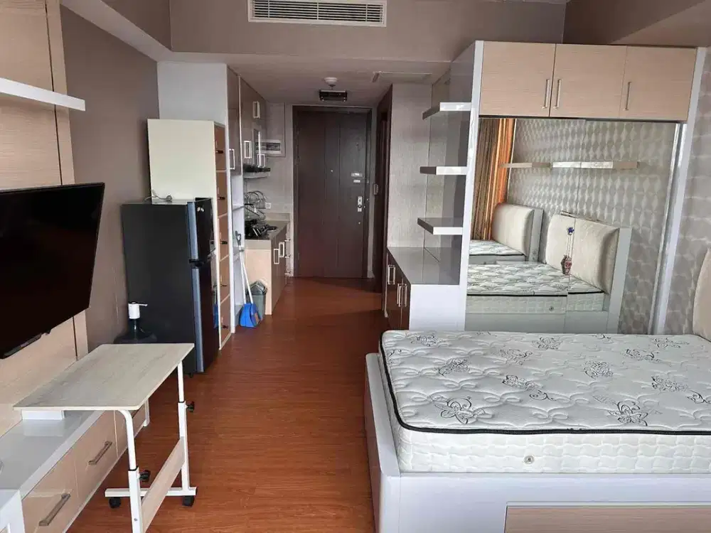 Apartemen U Residence tipe studio full furnish bagus siap huni view kolam renang