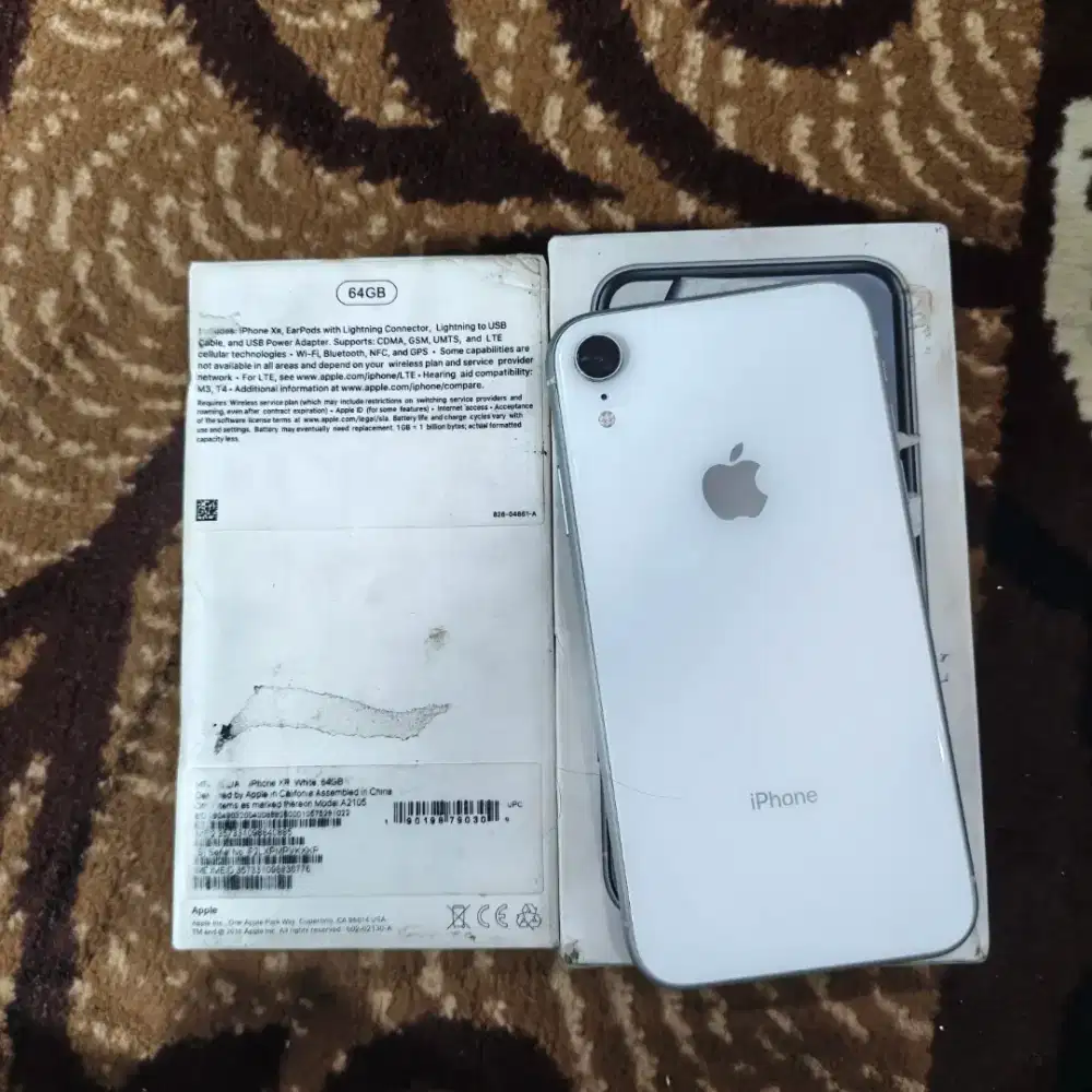 iphone xr white all operator