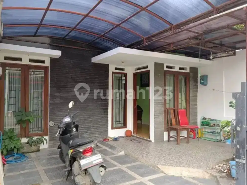 Rumah Bagus Siap Huni di Ciganitri Bandung