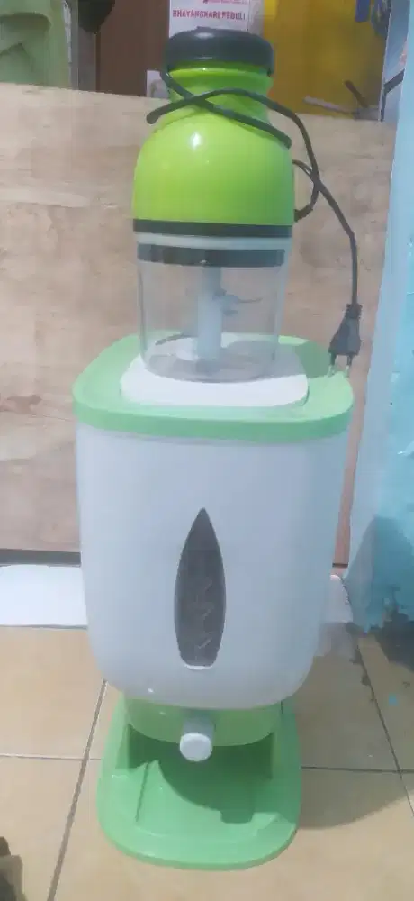 Dispenser beras dan cooper
