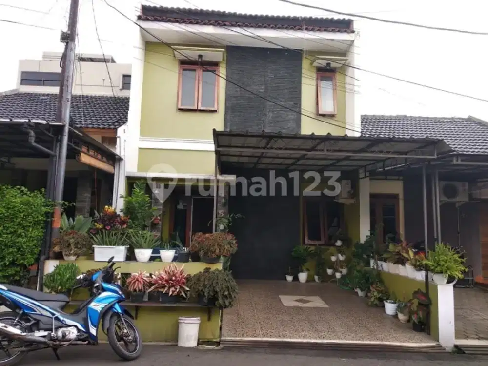 Rumah Terawat Dalam Cluster Antapani Bandung