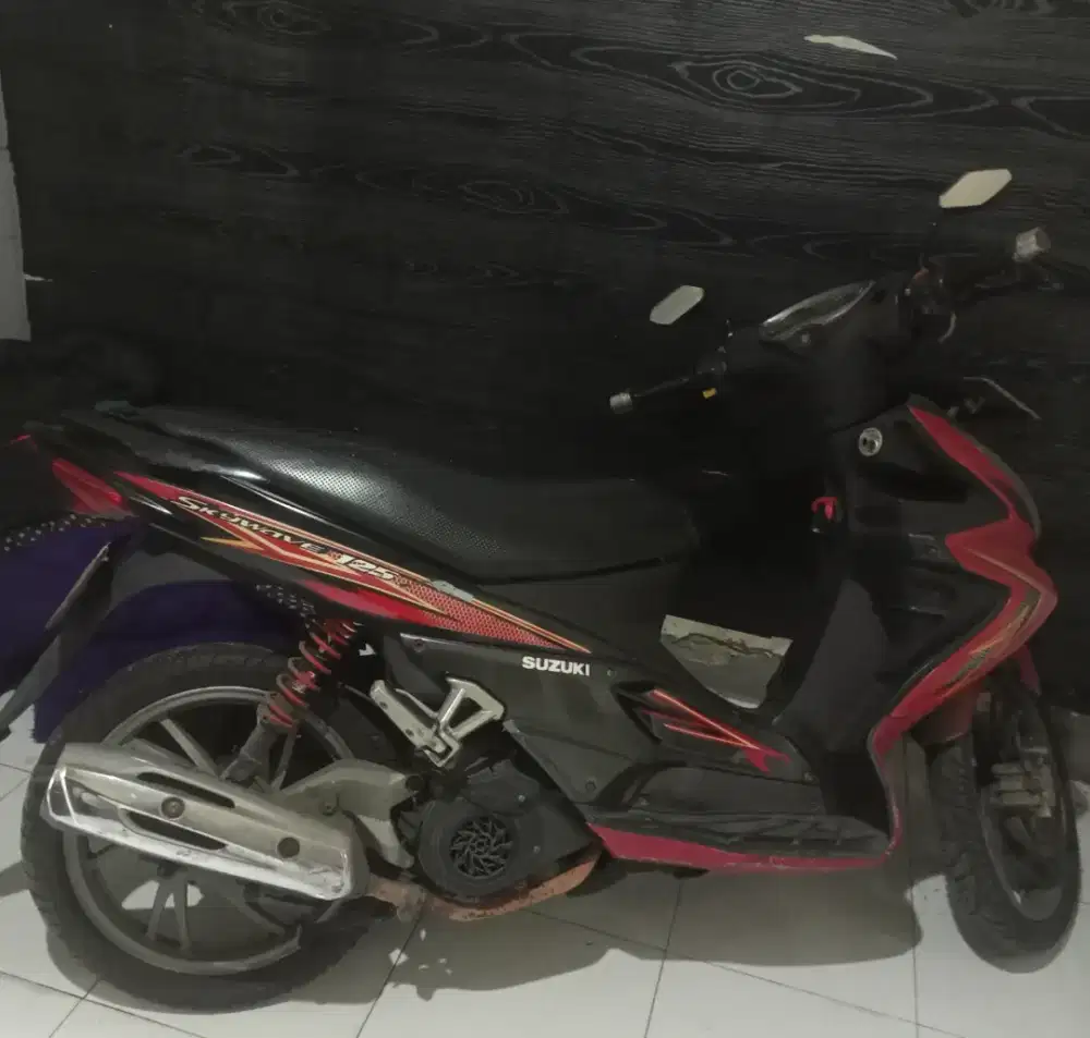 JUAL 4.7 jt, Skywave suzuki 2009