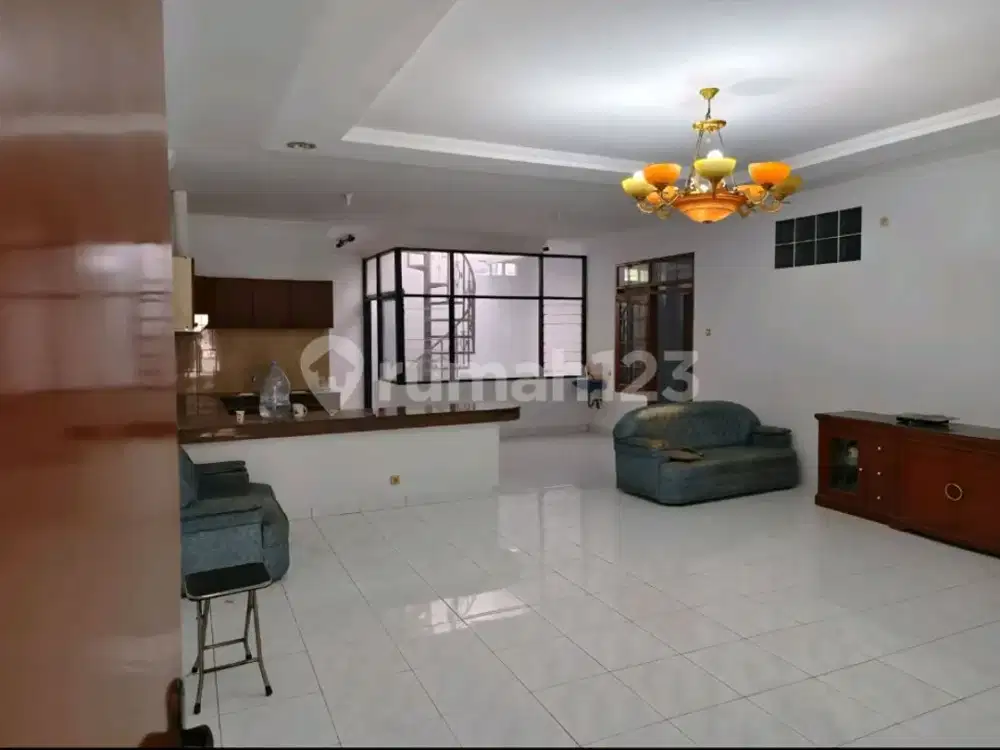 Rumah Siap Huni Lebar 9 Kt 4 Aman Tenang Dlm Komplek