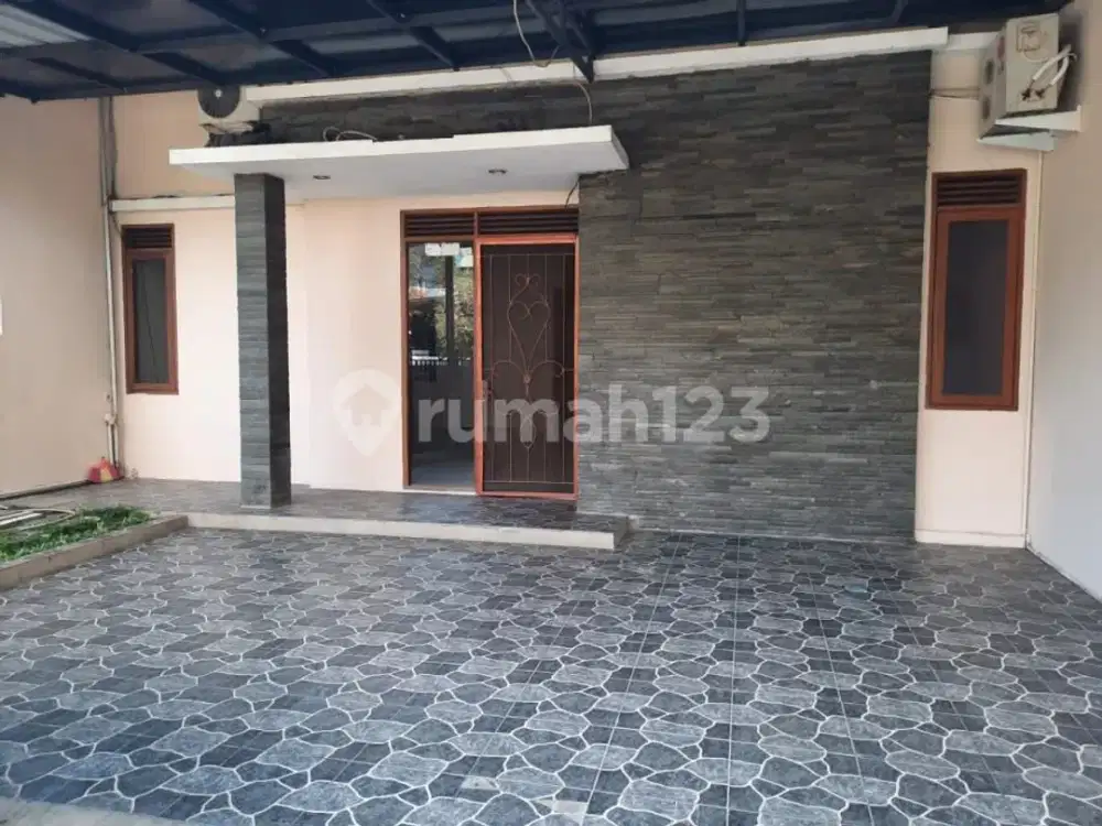 Rumah Siap Huni Dalam Komplek Pesona Bali Buah Batu Bandung