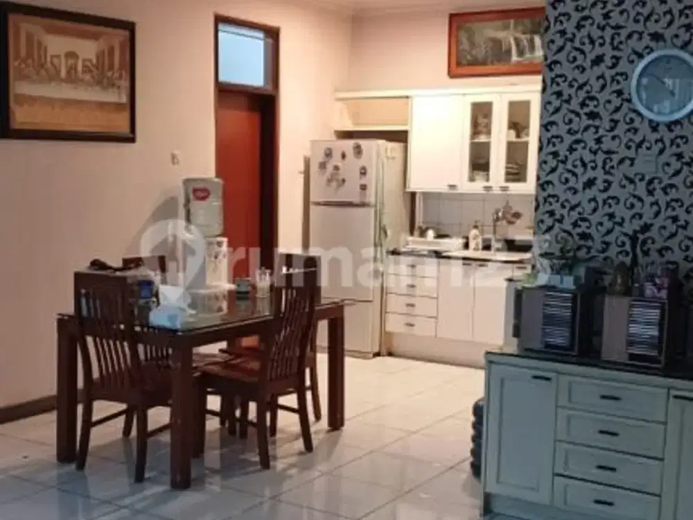 Jarang Ada Rumah Tinggal di Sayap Jl.jakarta Dekat Kemana2